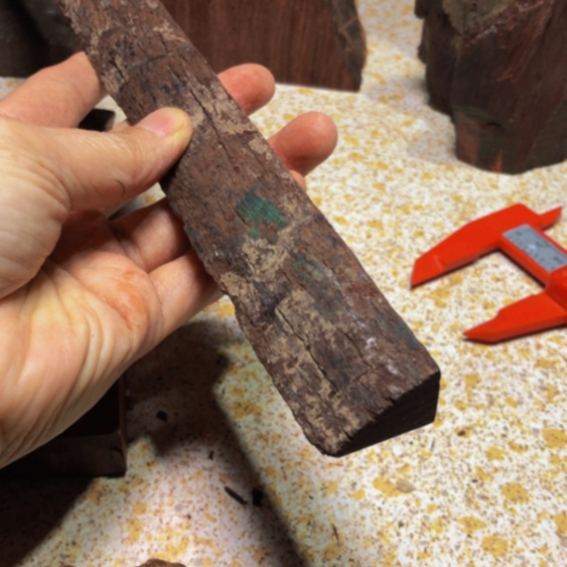 【闪购商品】檀香紫檀（小叶紫檀）Z****陈