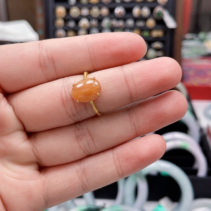 翡翠未镶嵌手镯翡翠