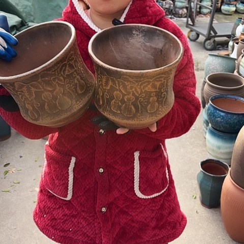 18口20高瑕疵口裂盆子 