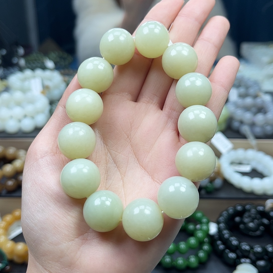 和田玉手链未镶嵌