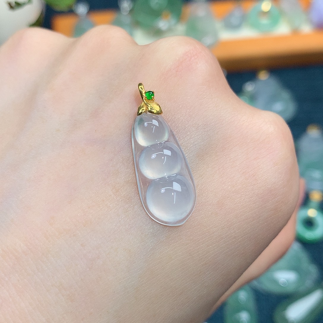 吊坠(不含链)18K金镶嵌翡翠