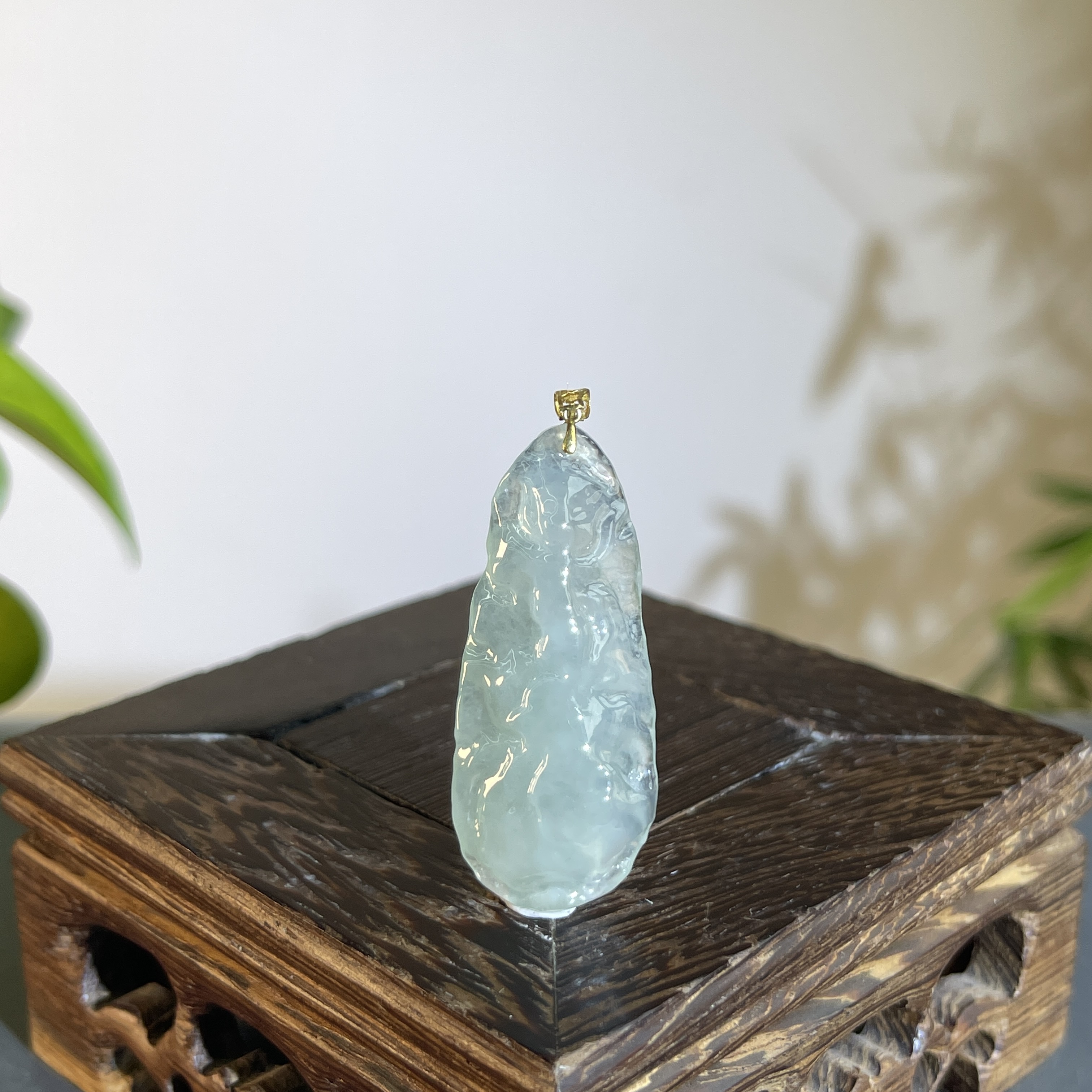 JTW22-45 18K精品天然翡翠A货原石吊坠