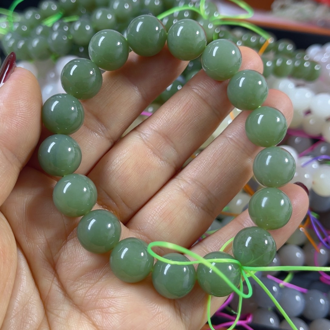 未镶嵌手链和田玉