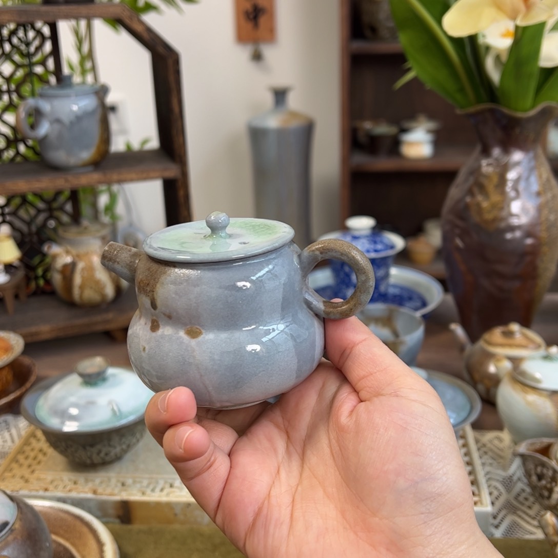 中白精品窑汗葫芦壶