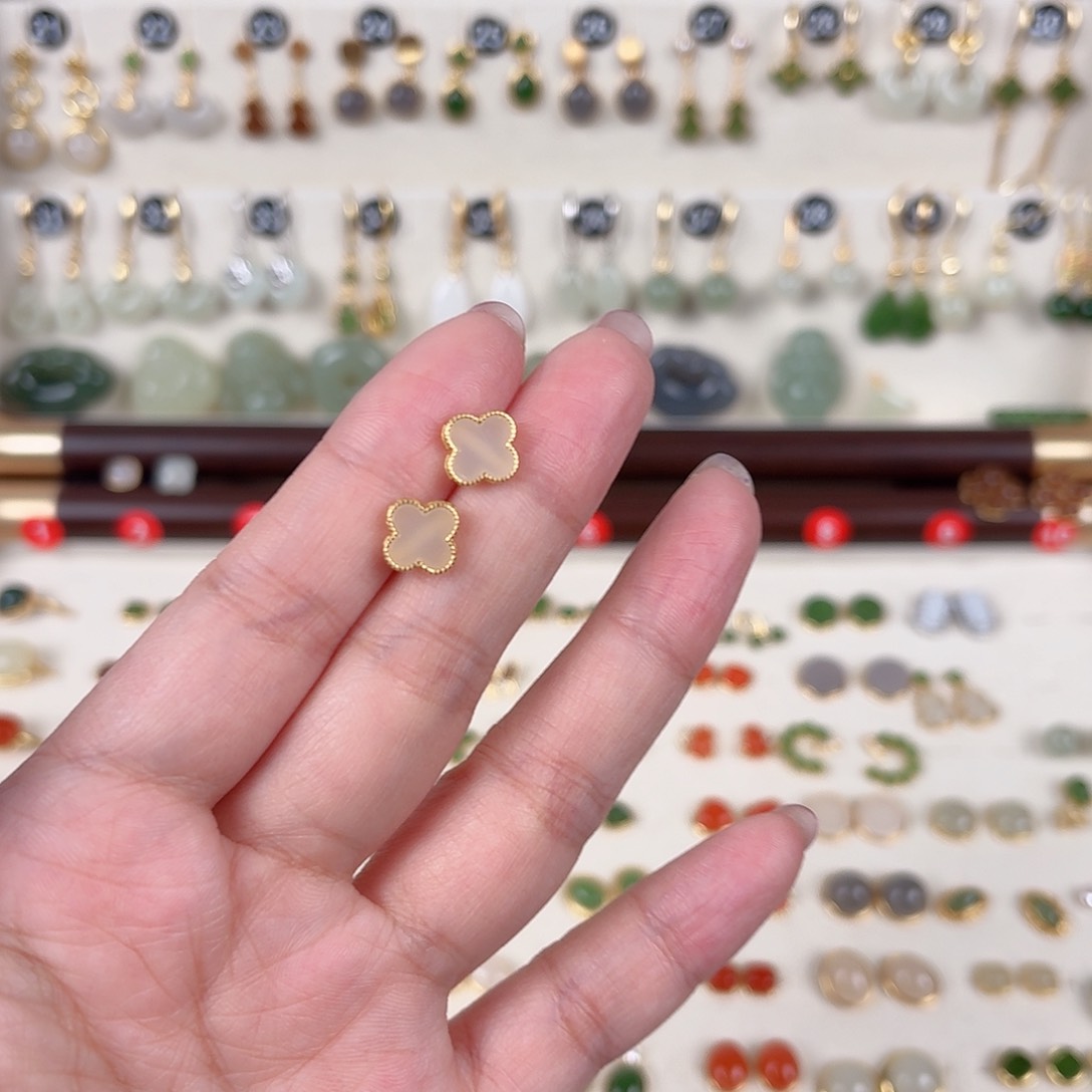 银S925镶嵌和田玉耳饰