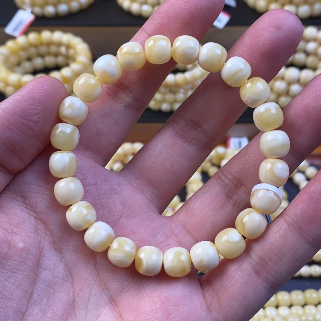 李****未镶嵌琥珀珠宝奇石9m