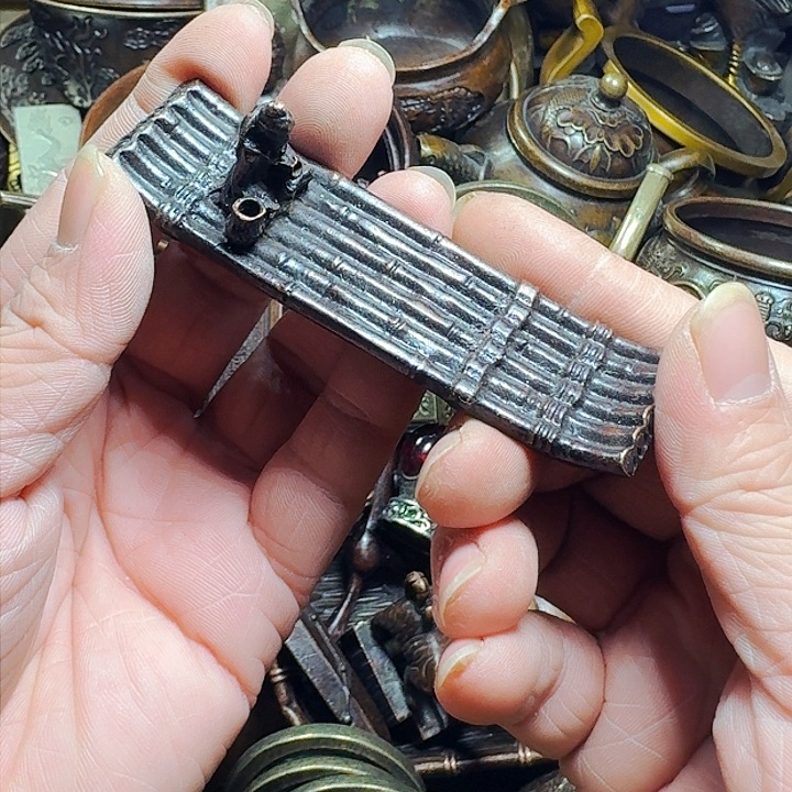 铜器摆件收收藏藏