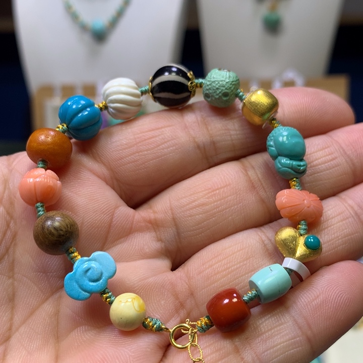 绿松石18K金镶嵌单圈