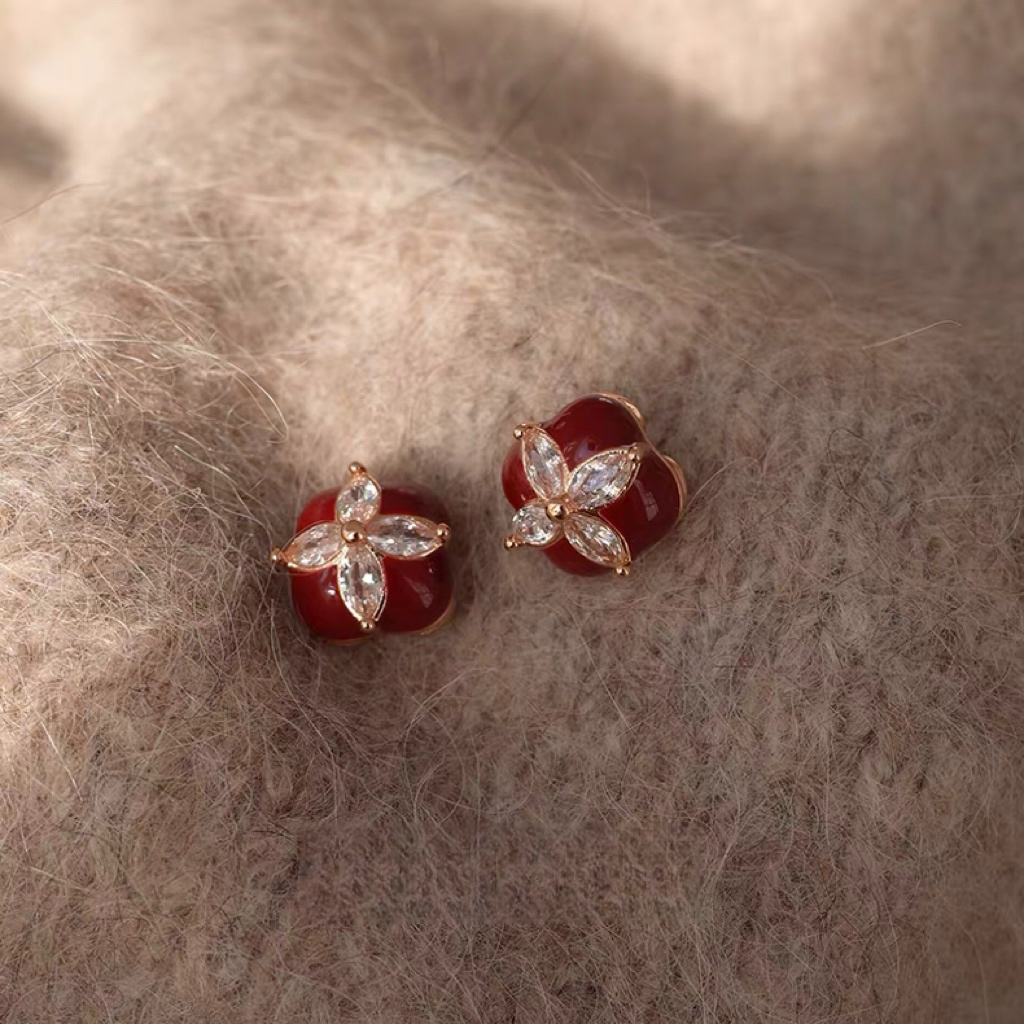 铜合金耳饰 D2391 闪锆四叶草气质甜美高级感时尚百搭耳饰女