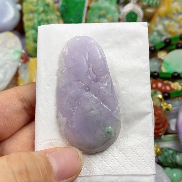 翡翠未镶嵌吊坠(赠链)