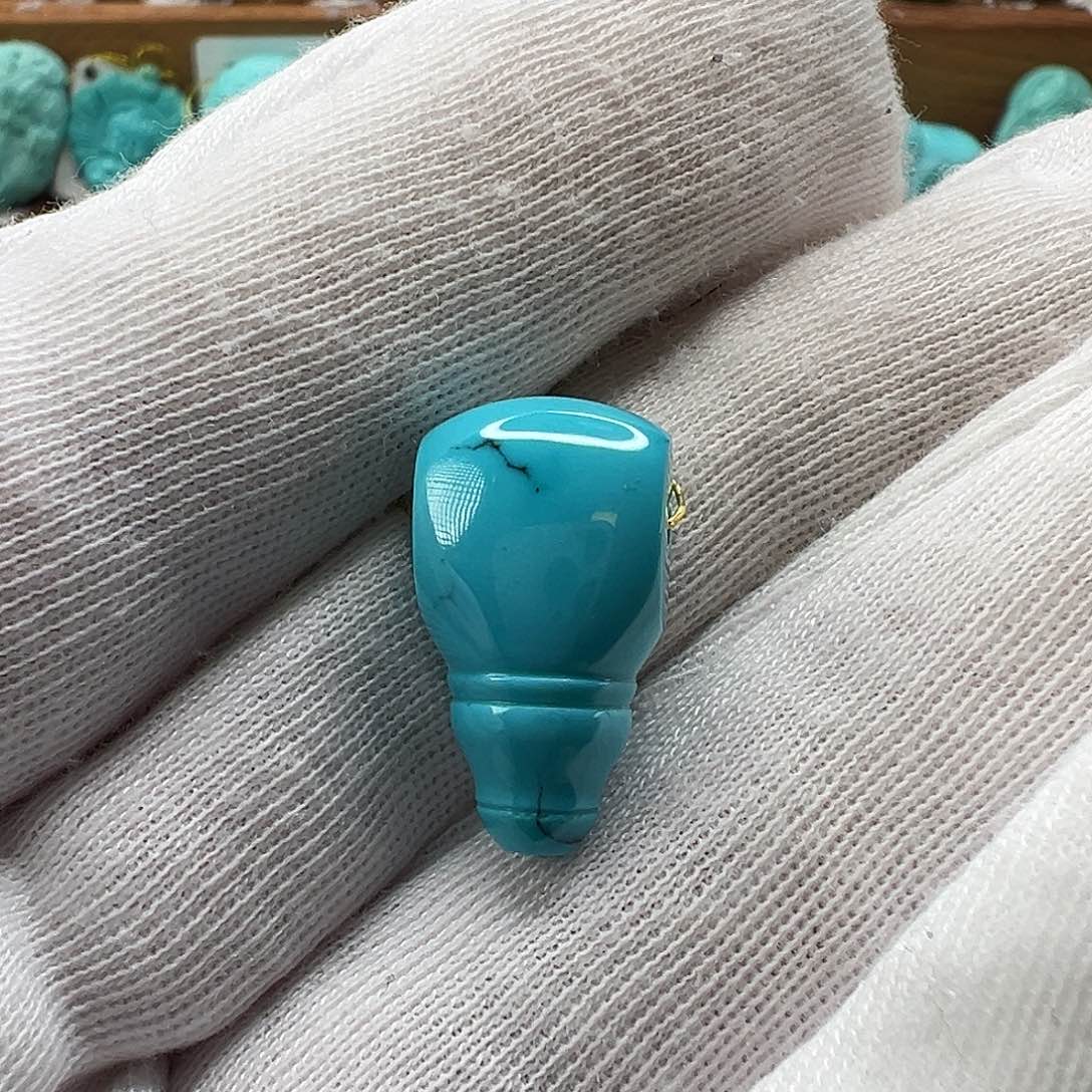 绿松石配饰未镶嵌