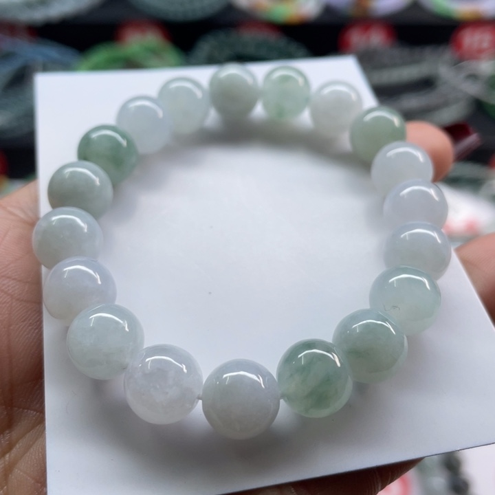 翡翠手链未镶嵌卡10有小纹