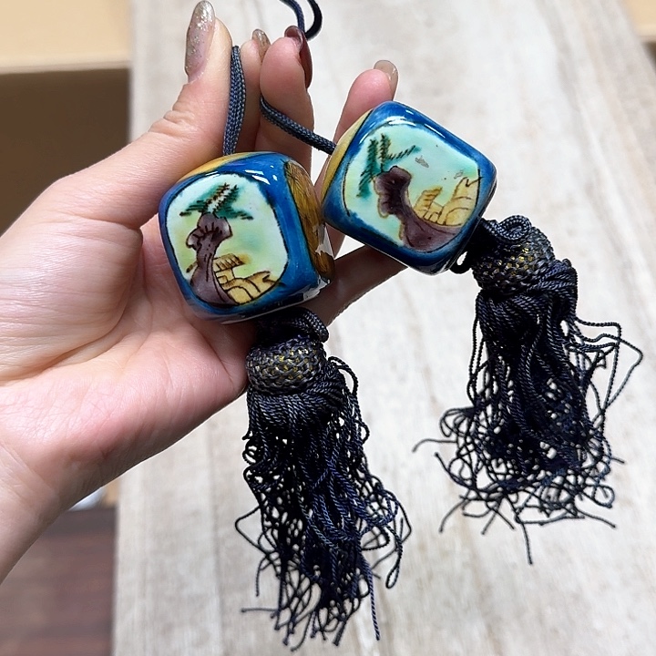 瓷片噗哈哈哈哈哈哈哈哈哈我的