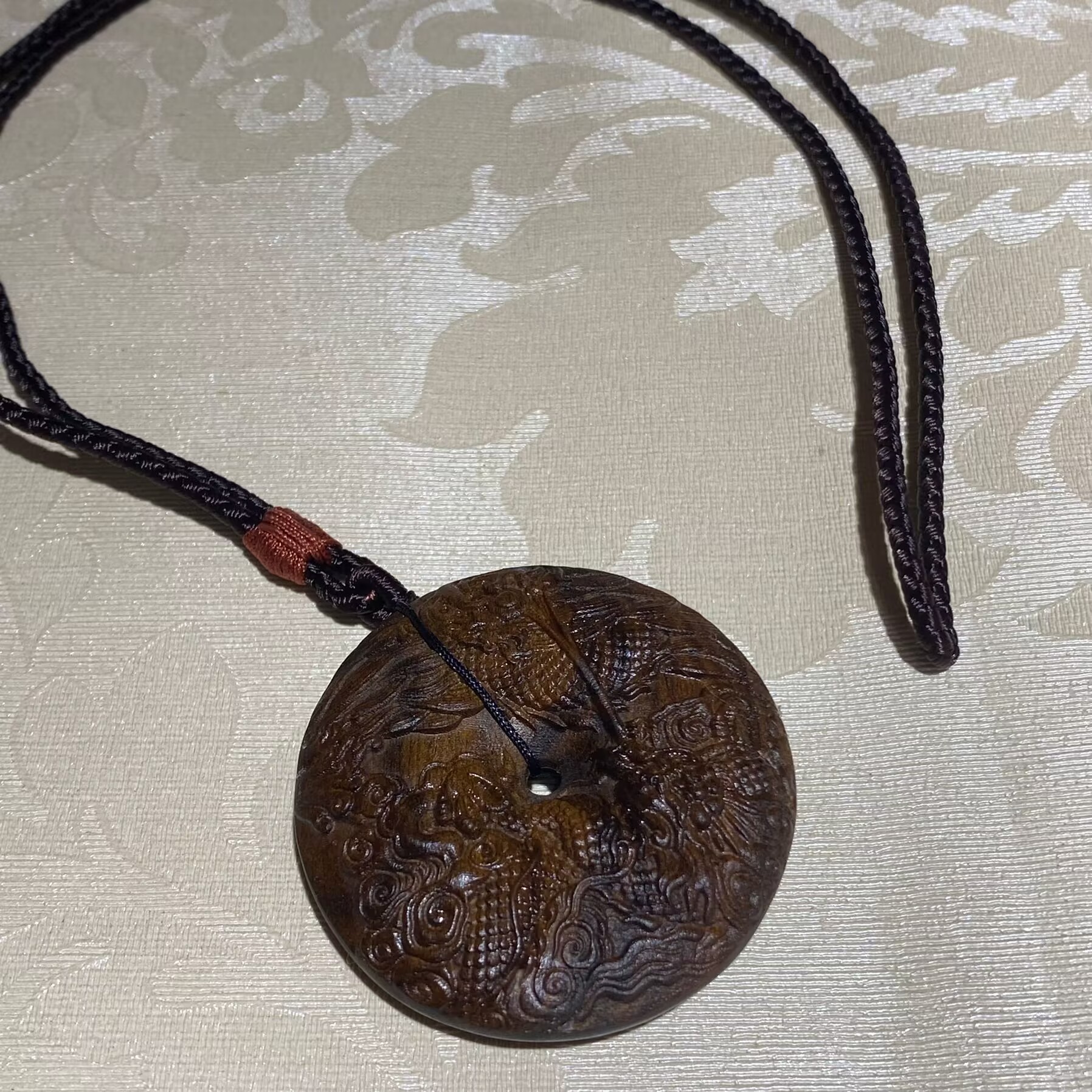 非金属珐琅吊坠 K6212  精品时尚雕刻圆黄色吊坠