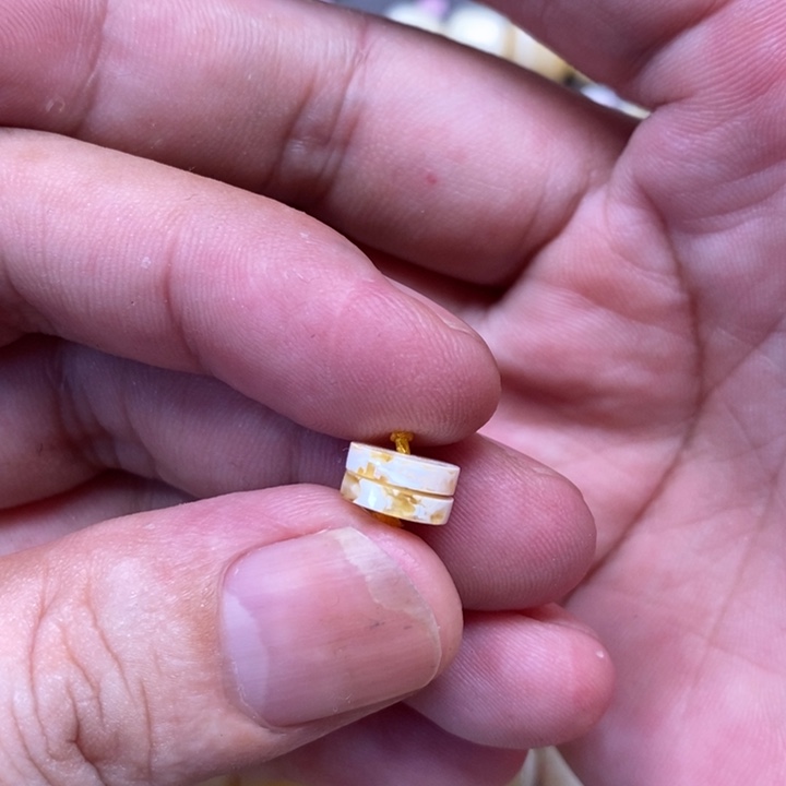 青***梦未镶嵌琥珀裸石隔片