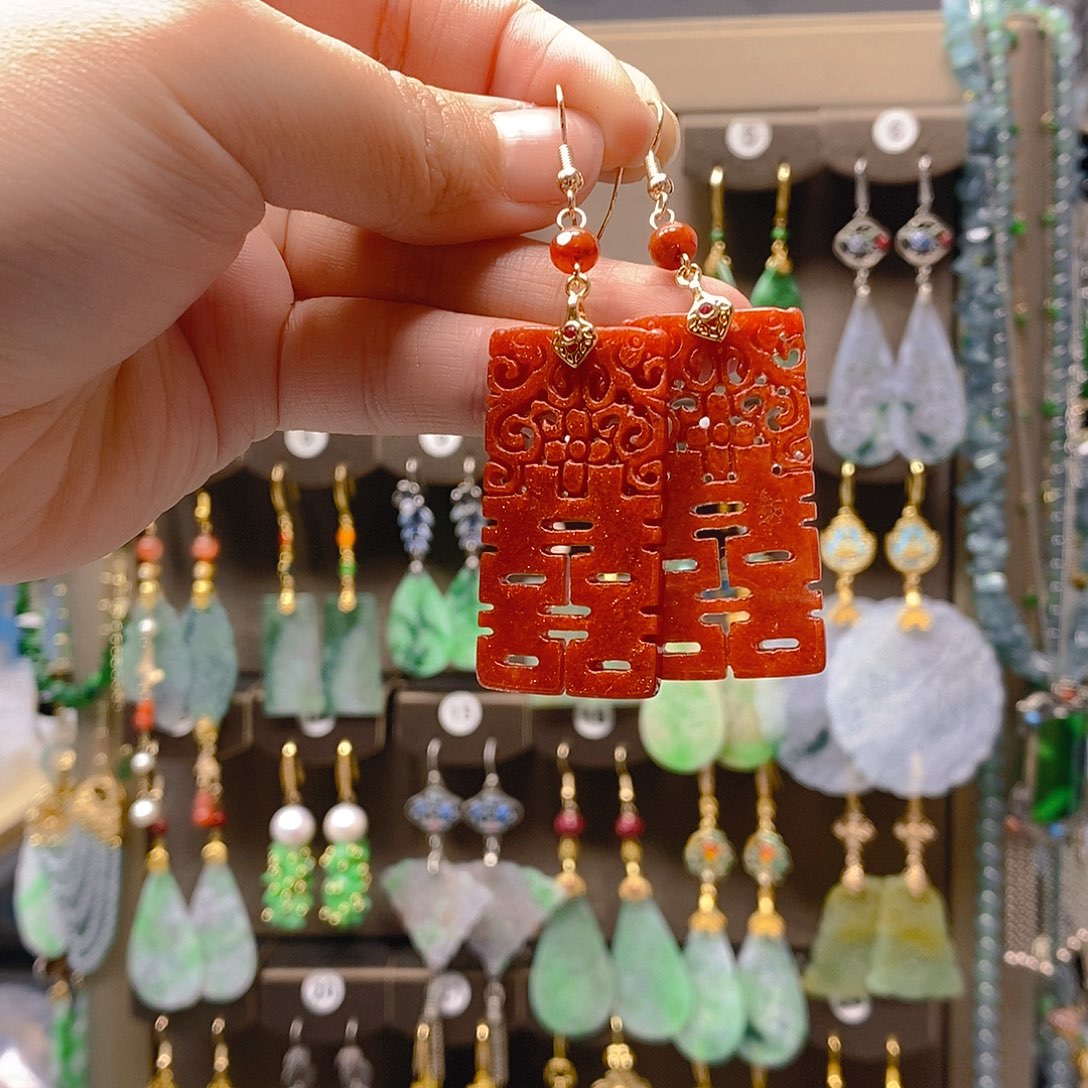 未镶嵌翡翠耳饰翡翠