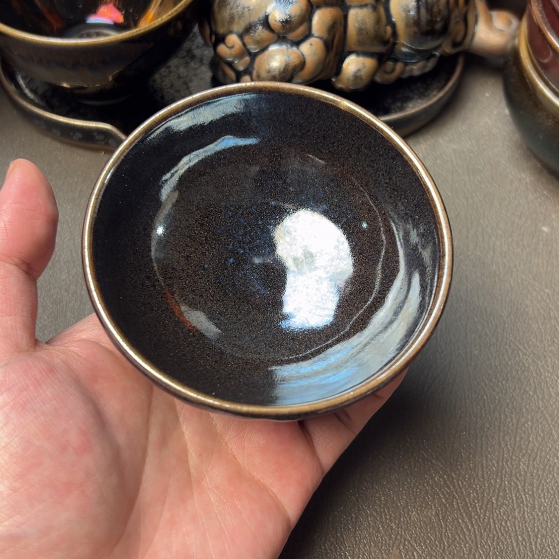 茶盏我们的产品一直致力打造国际品牌