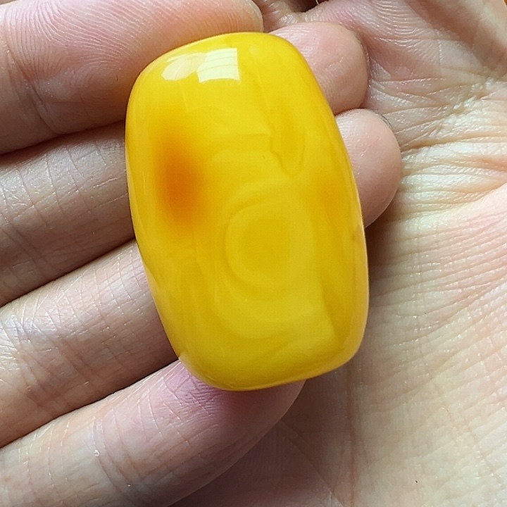 未镶嵌蜜蜡颈饰蜜蜡