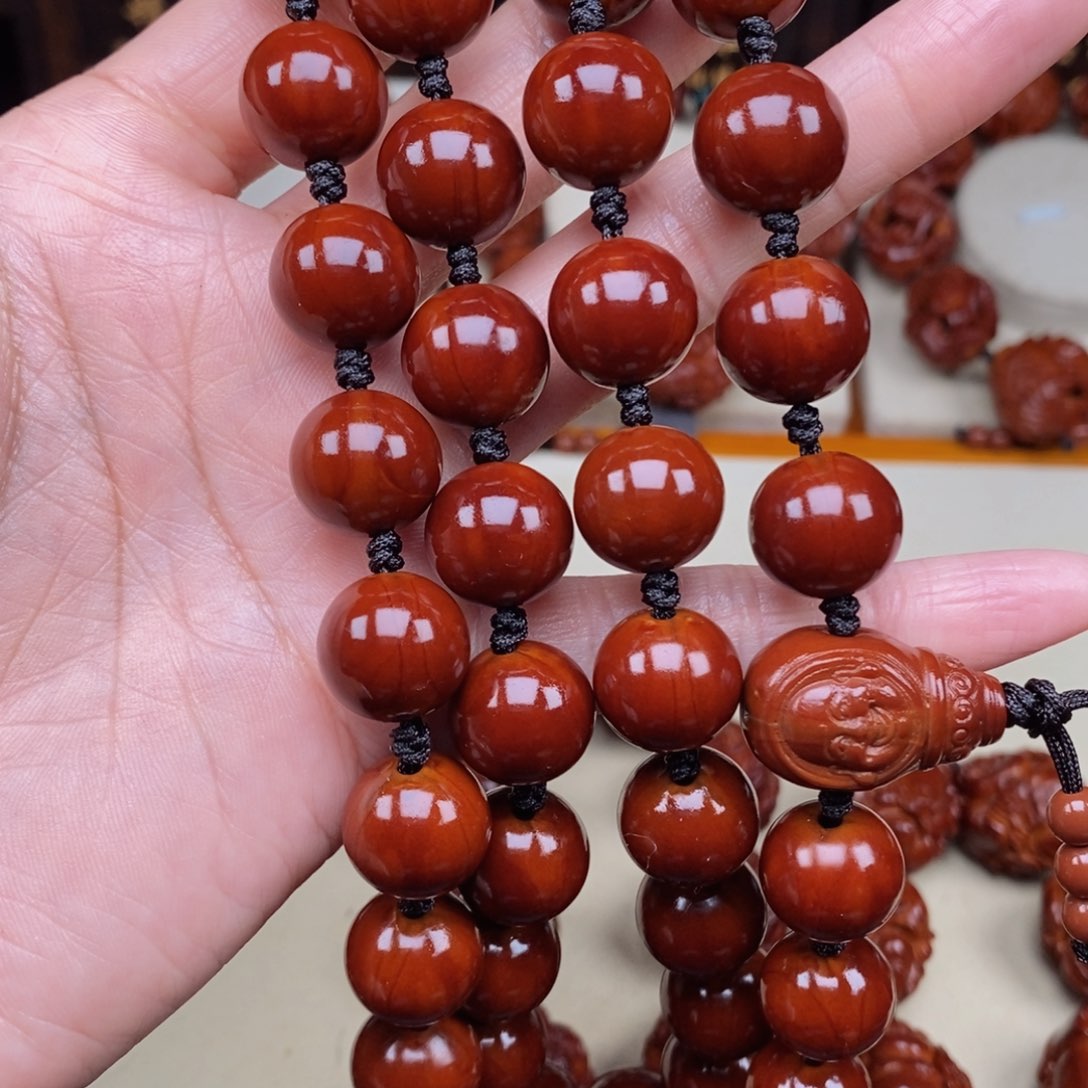 橄榄核吊坠梓**爸脖挂，