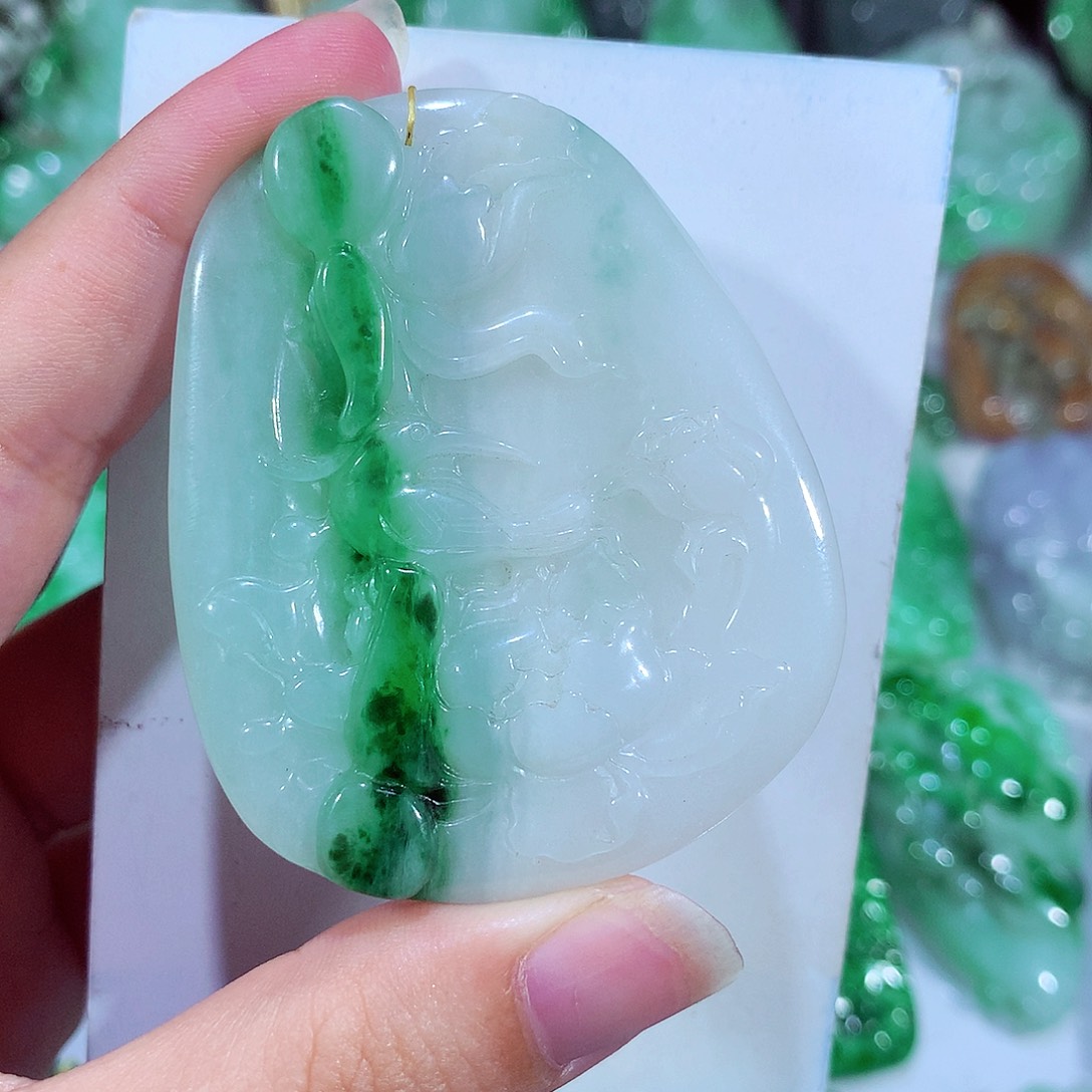 翡翠未镶嵌吊坠(不含链)