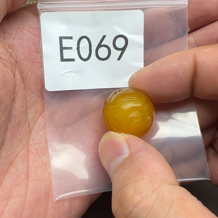 玛瑙/玉髓未镶嵌珠宝半成品老*头