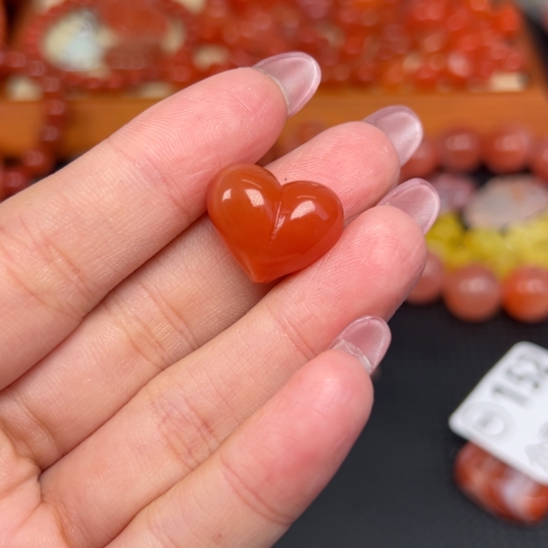 镔***南红玛瑙未镶嵌吊坠(不含链)