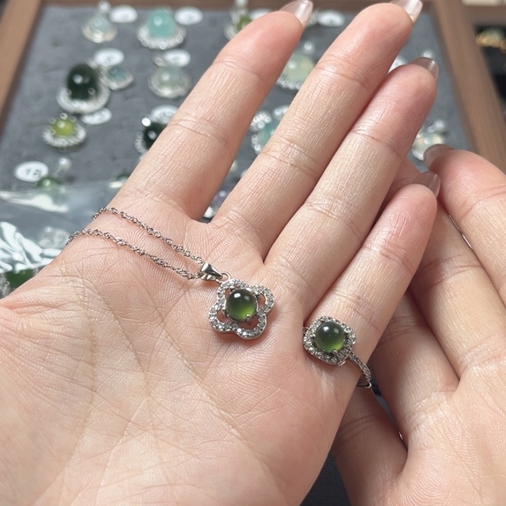 蛇纹石玉银S925镶嵌戒指