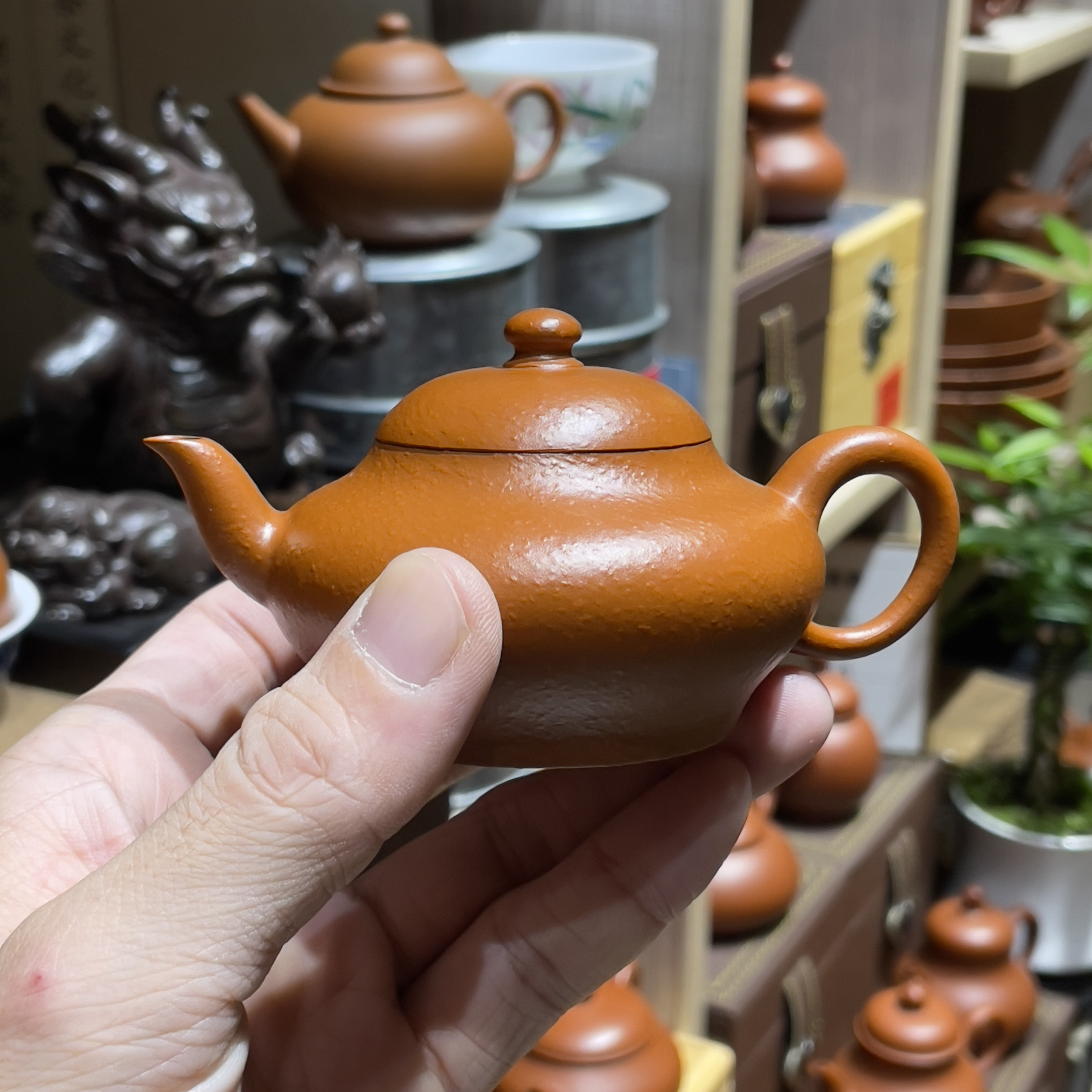 苏铭智调砂鸡蛋黄，虚扁约100cc