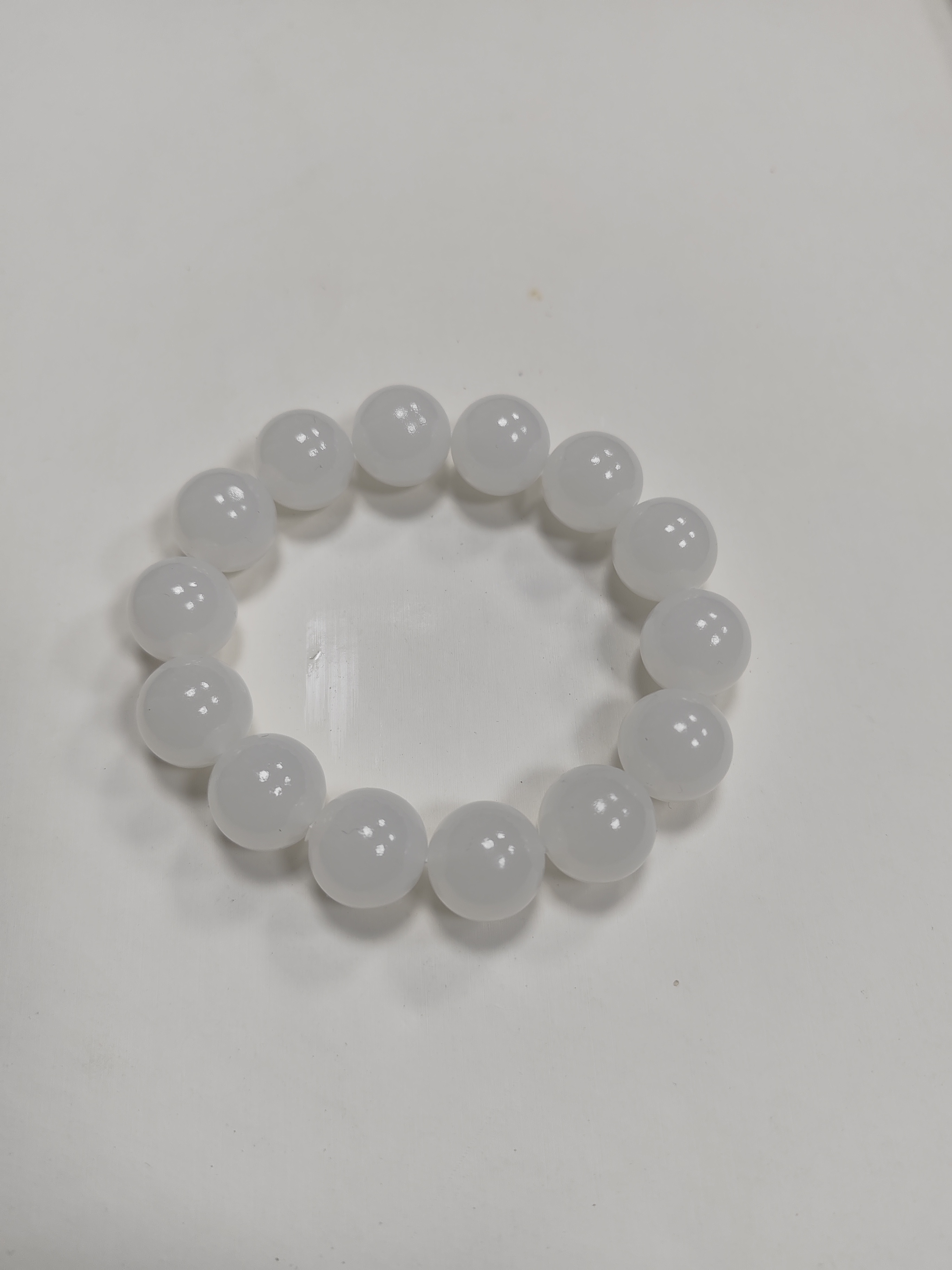 卡15mm+大白串 色泽鲜艳
