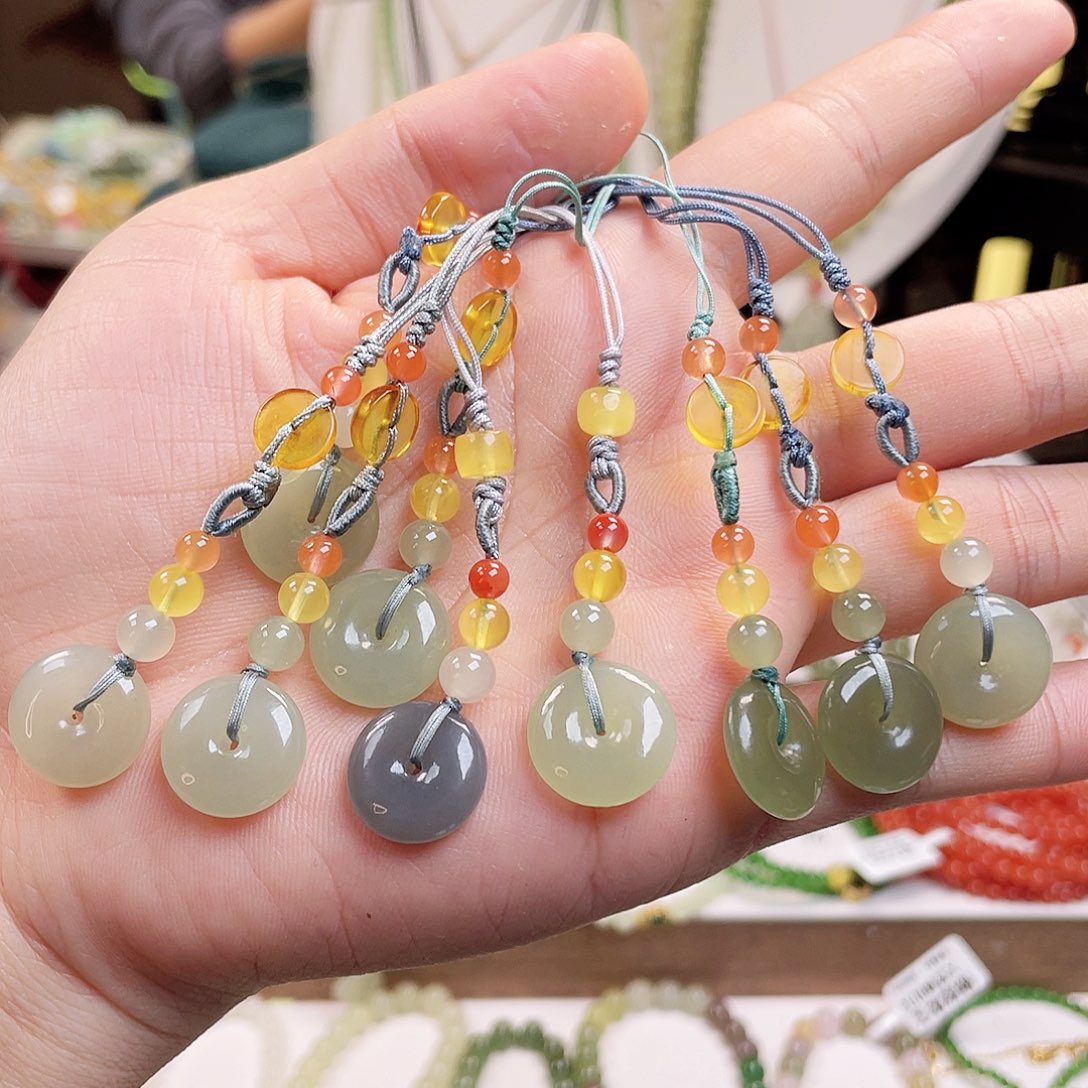 和田玉手链未镶嵌多样性发一