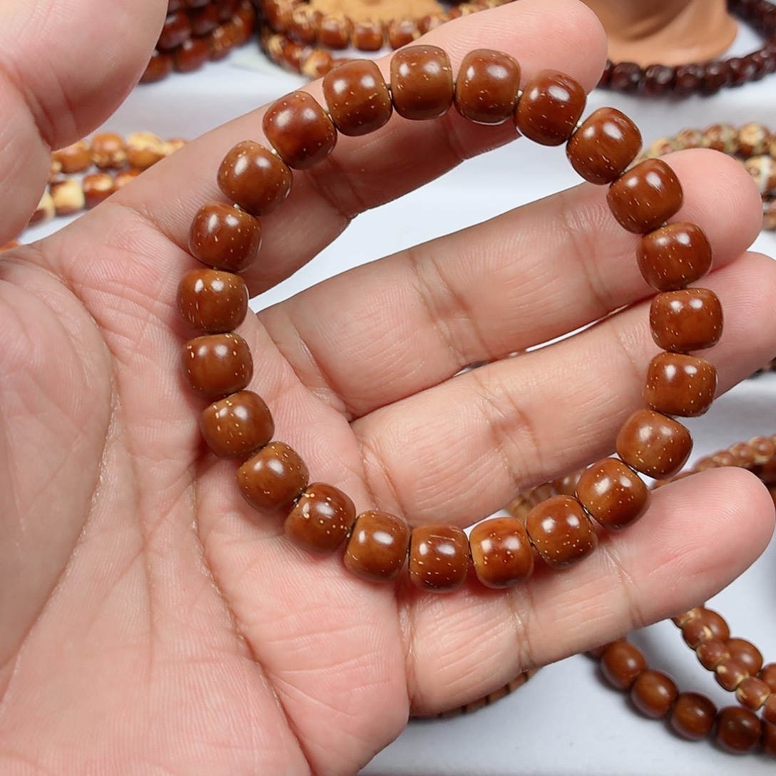 鲨***●紫金鼠手串实心老型