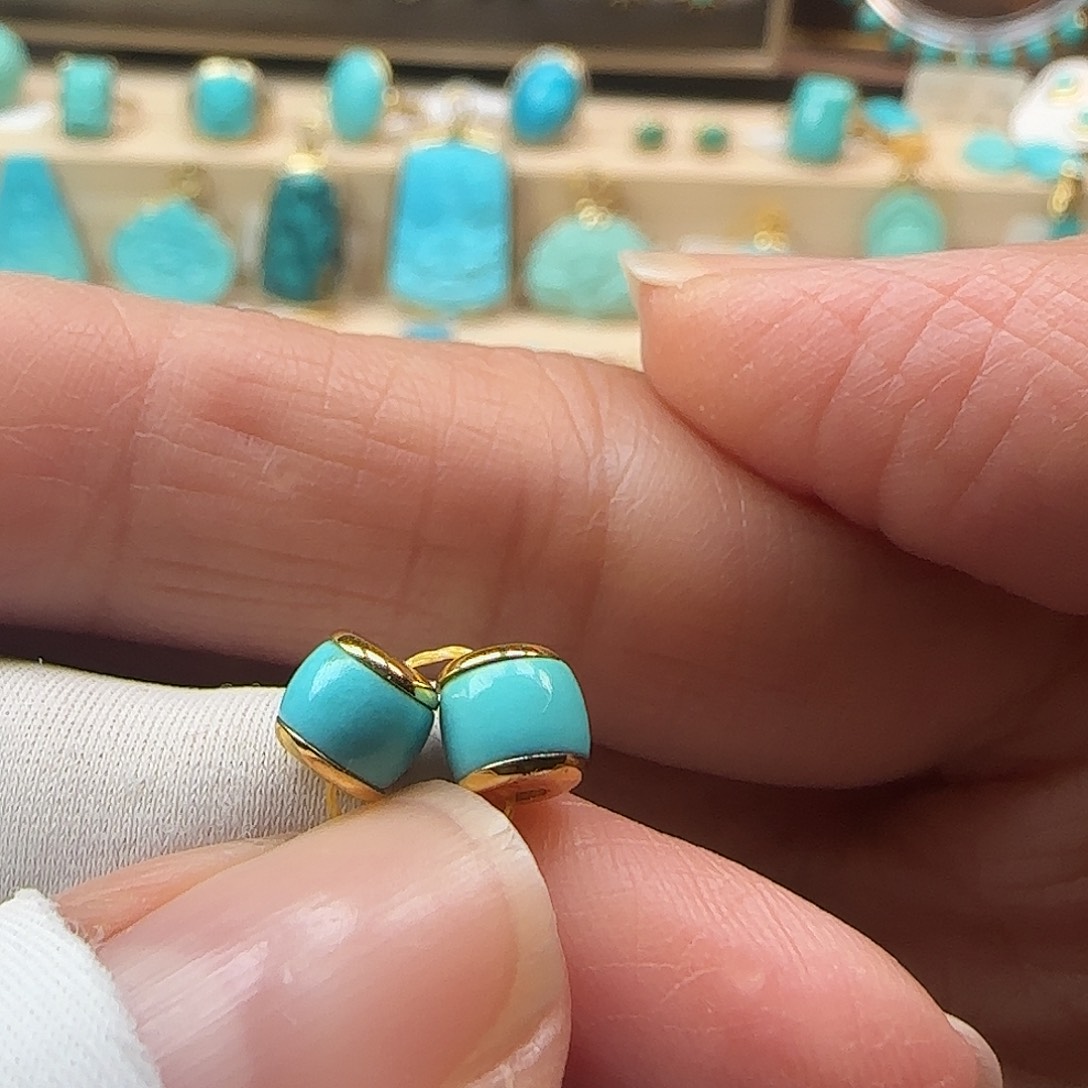 绿松石18K金镶嵌吊坠(不含链)