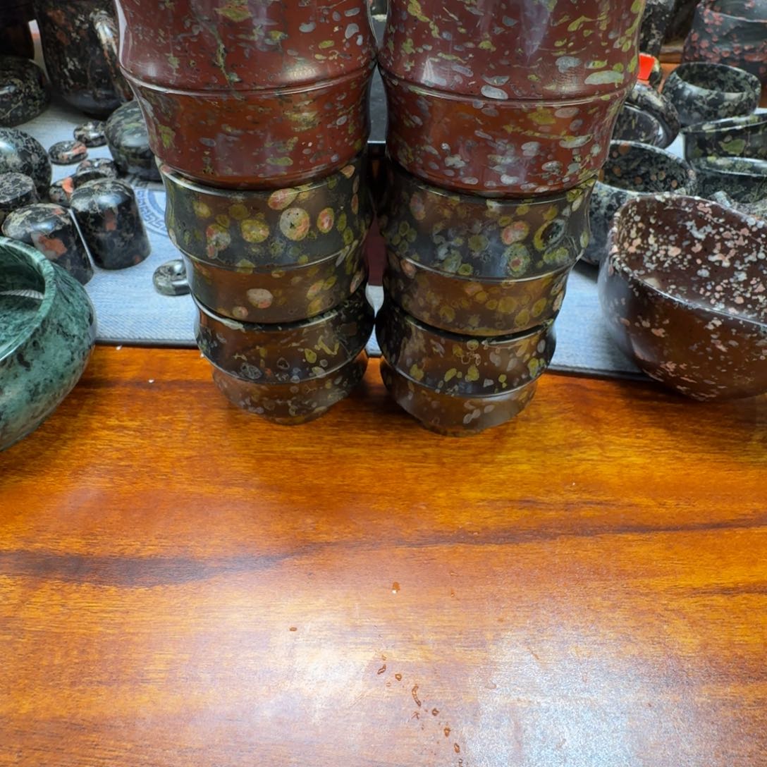 S****g梅花玉精品竹节杯