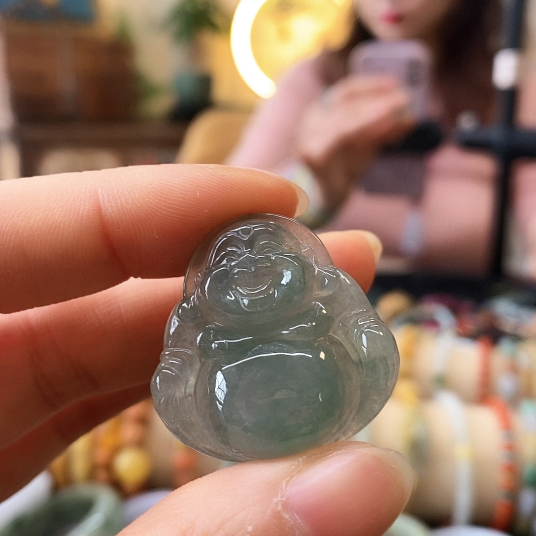 翡翠挂件未镶嵌翡翠挂件