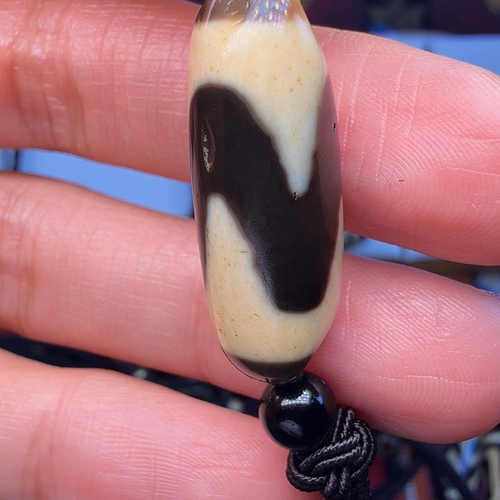 三***母只买单纯的吊坠，没带链子，属的性质。