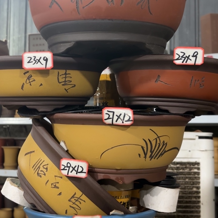 花盆紫砂100-6。    