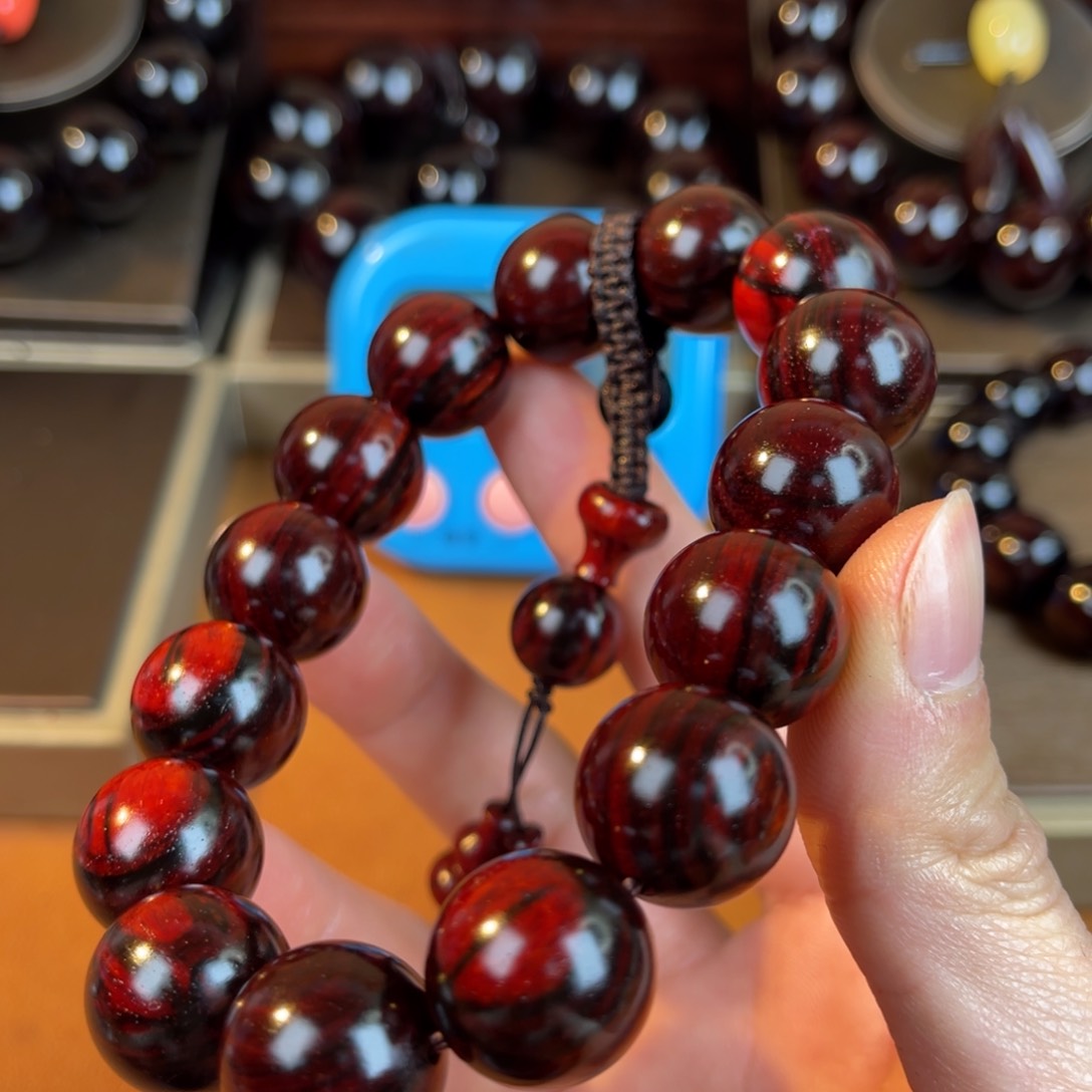 檀香紫檀（小叶紫檀）W*Q