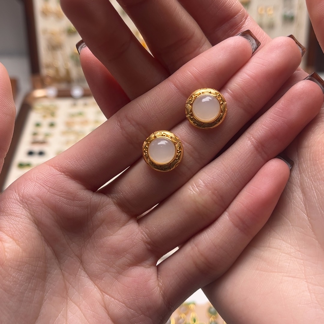 和田玉银S925镀金镶嵌耳坠