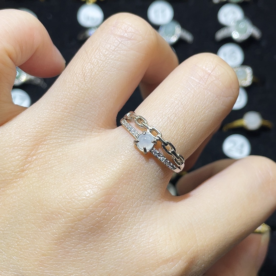 翡翠未镶嵌戒指戒指