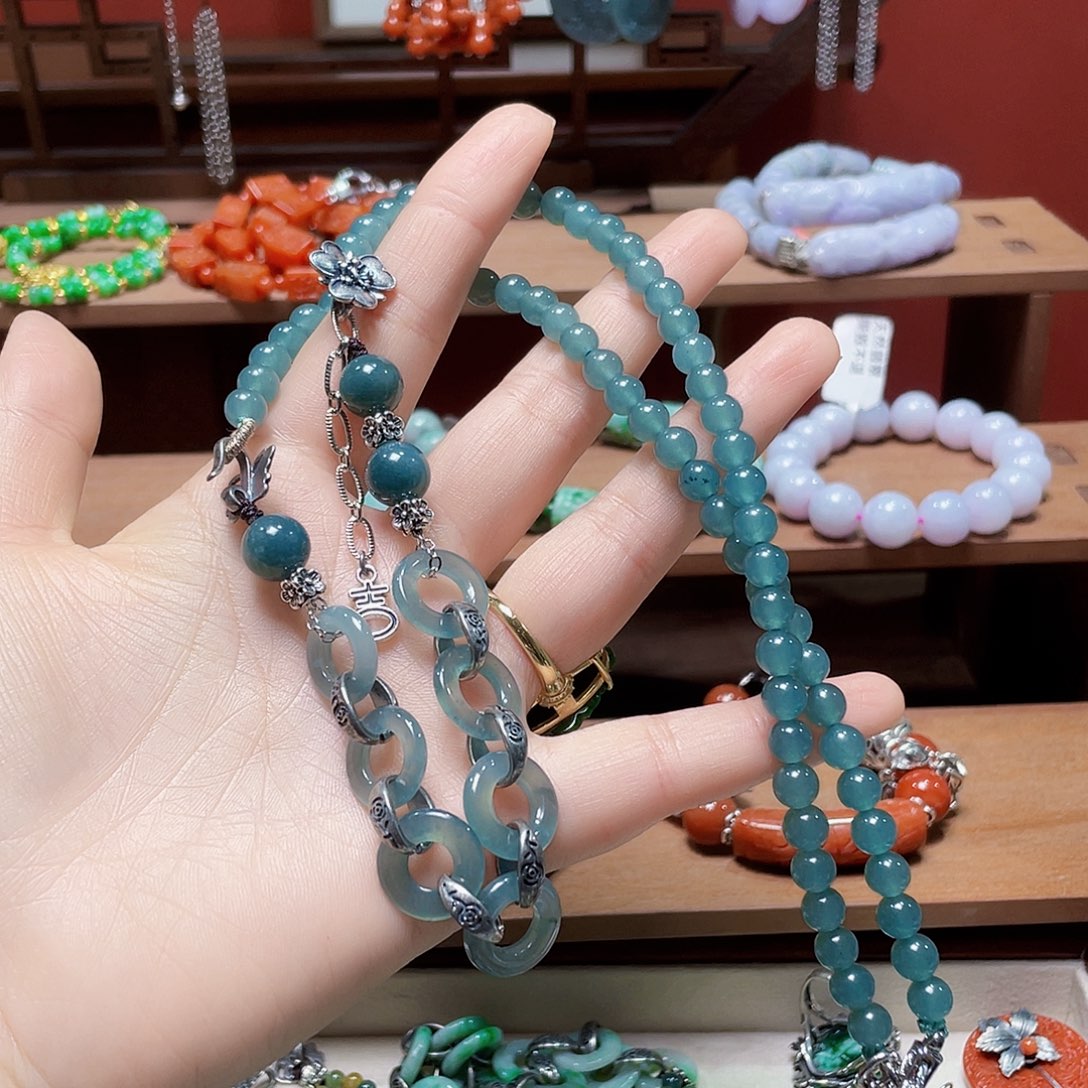 风***闹翡翠未镶嵌手链饰品