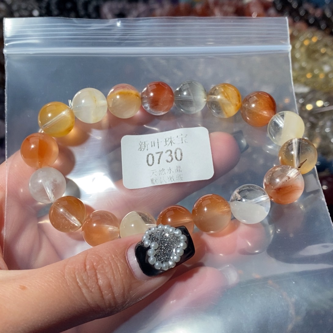 水晶手链未镶嵌彩兔毛