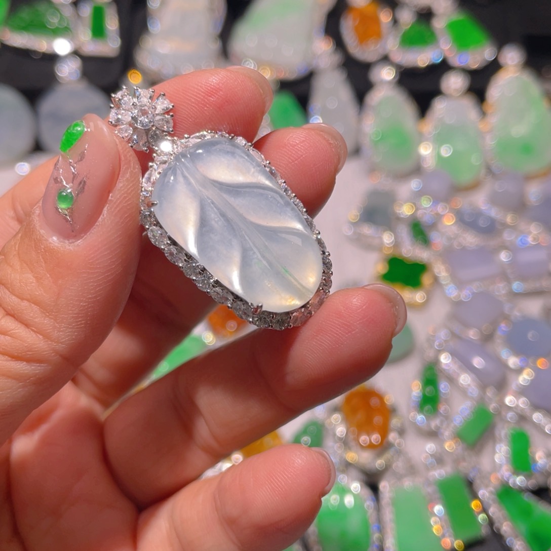 翡翠颈饰银S925镶嵌小*红精品