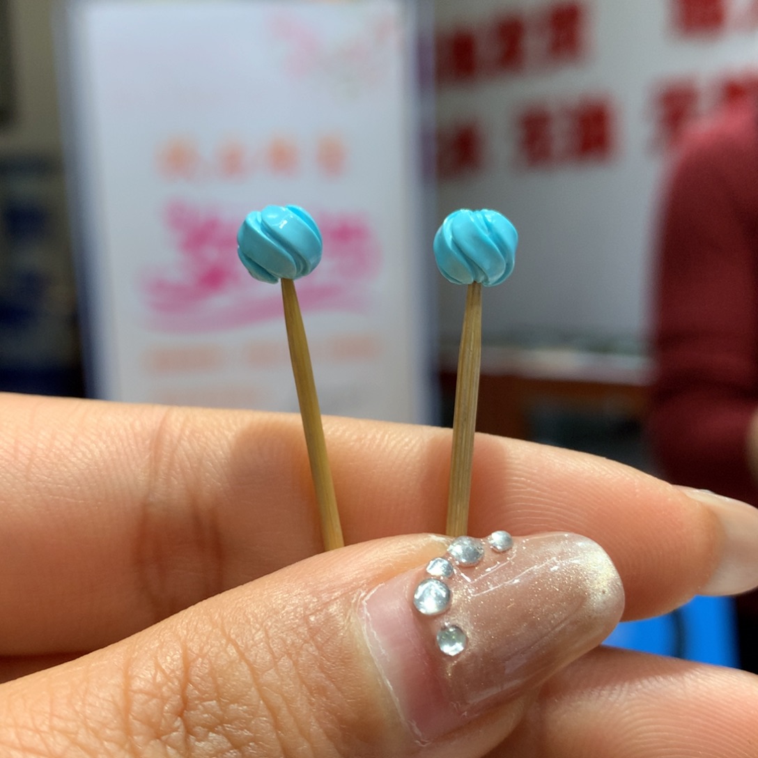 绿松石配饰未镶嵌