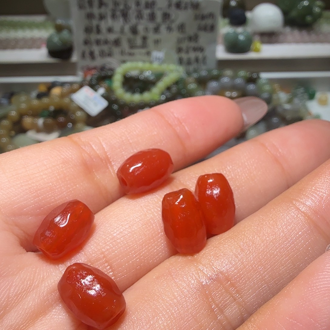 和田玉未镶嵌珠宝奇石