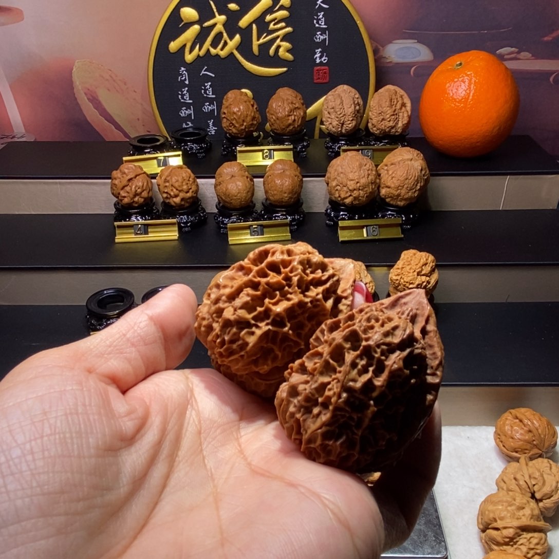 文玩核桃把件绣花鞋41尺