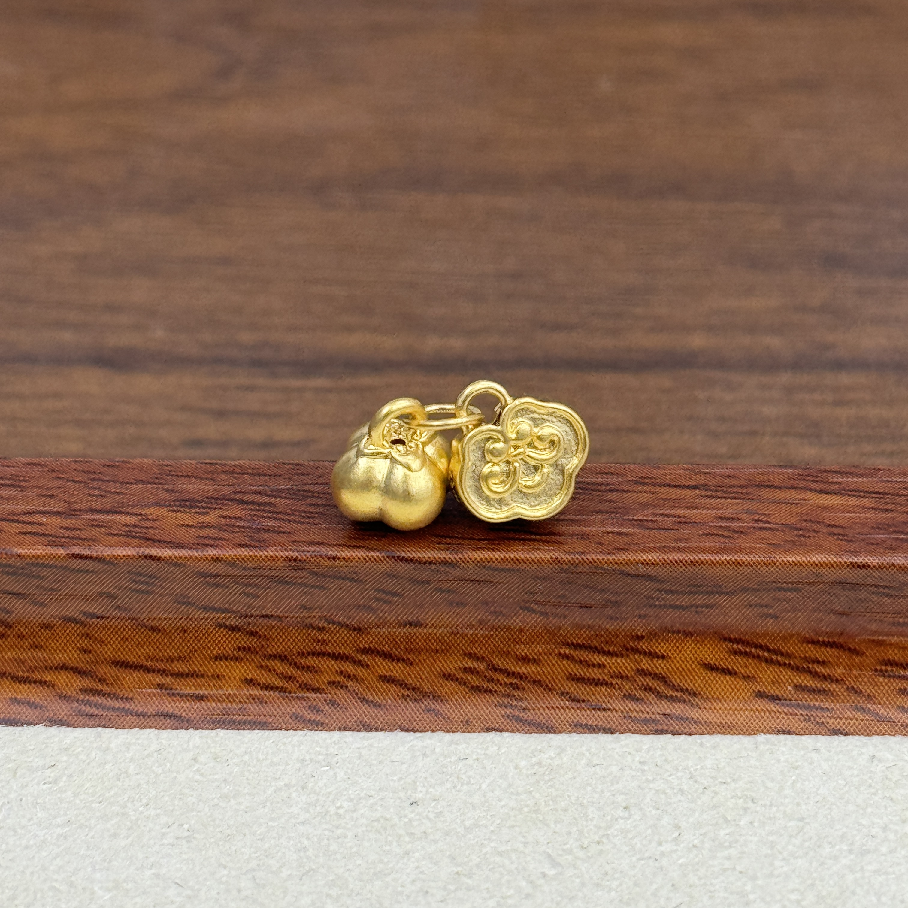 吴芳芳黄金足金999柿柿如意DP0302-0320