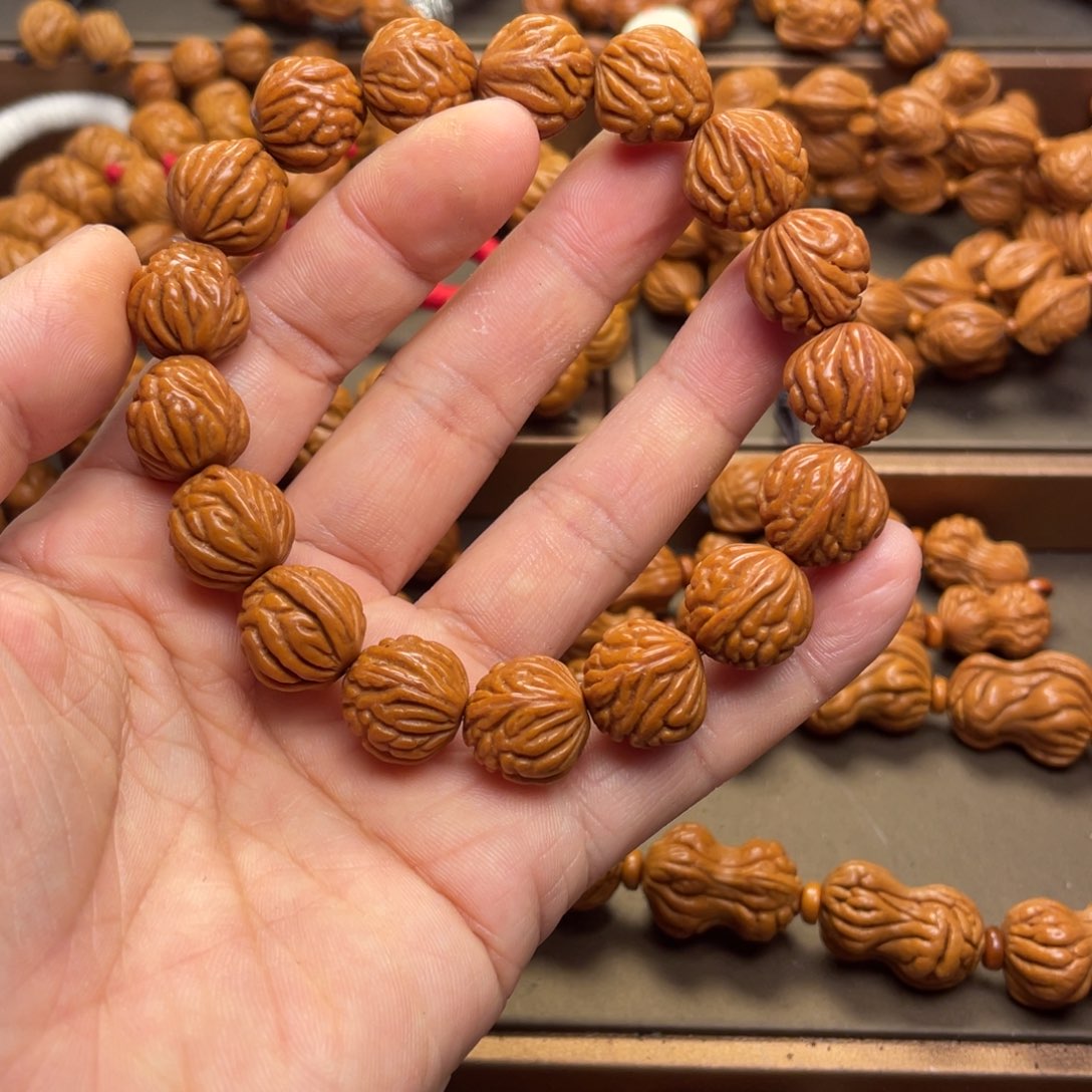 手串桃核龙纹桃核1