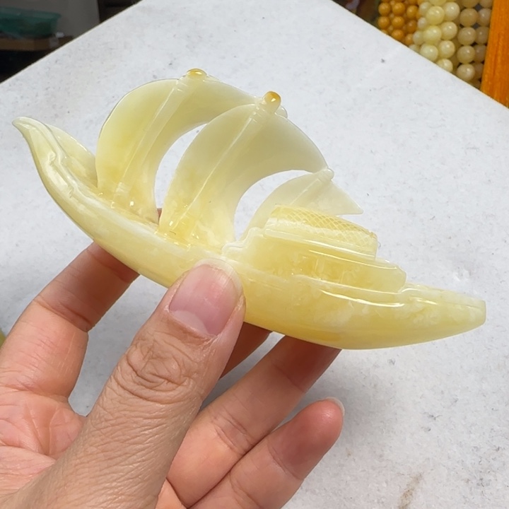 蜜蜡珠宝奇石未镶嵌