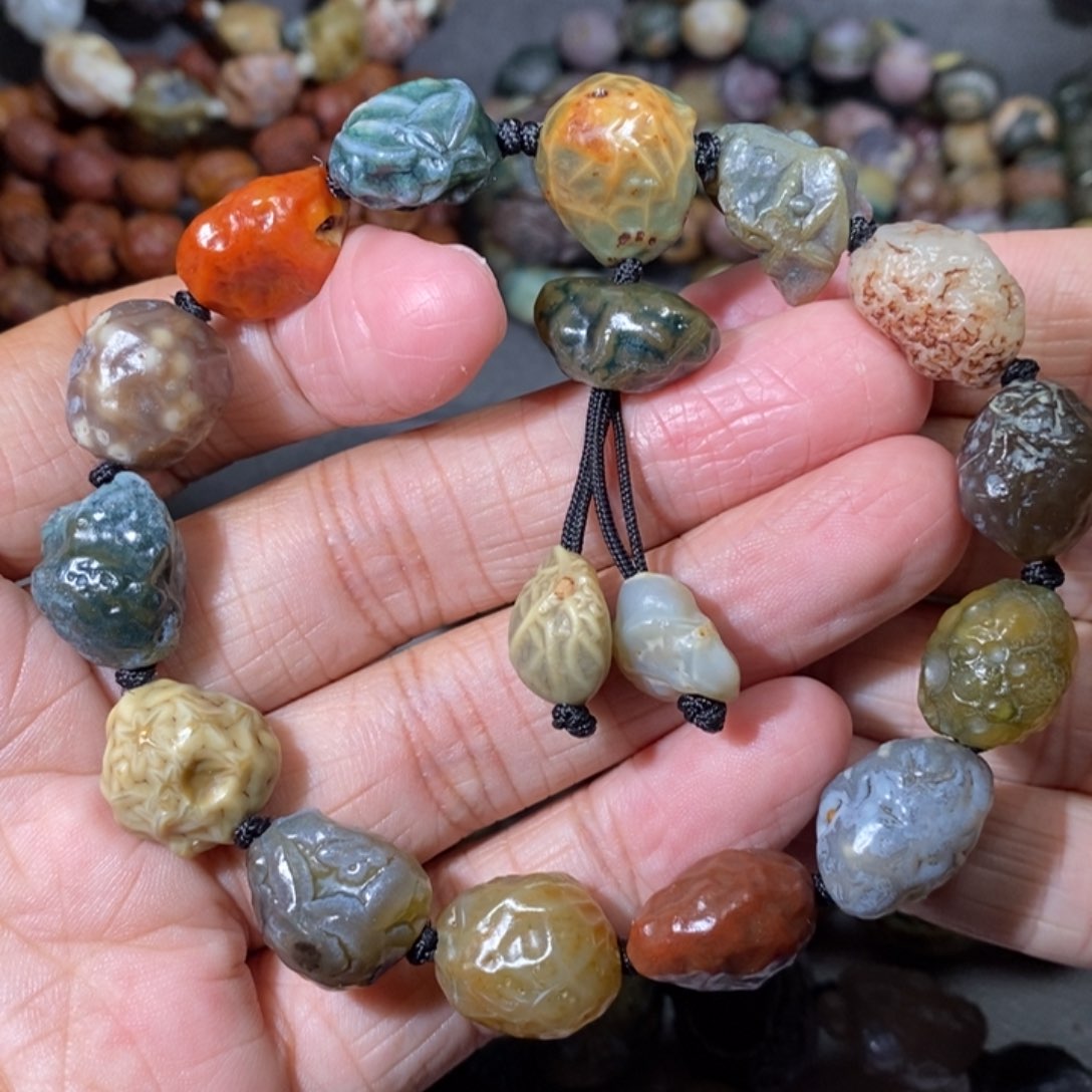 未镶嵌玛瑙/玉髓珠宝奇石