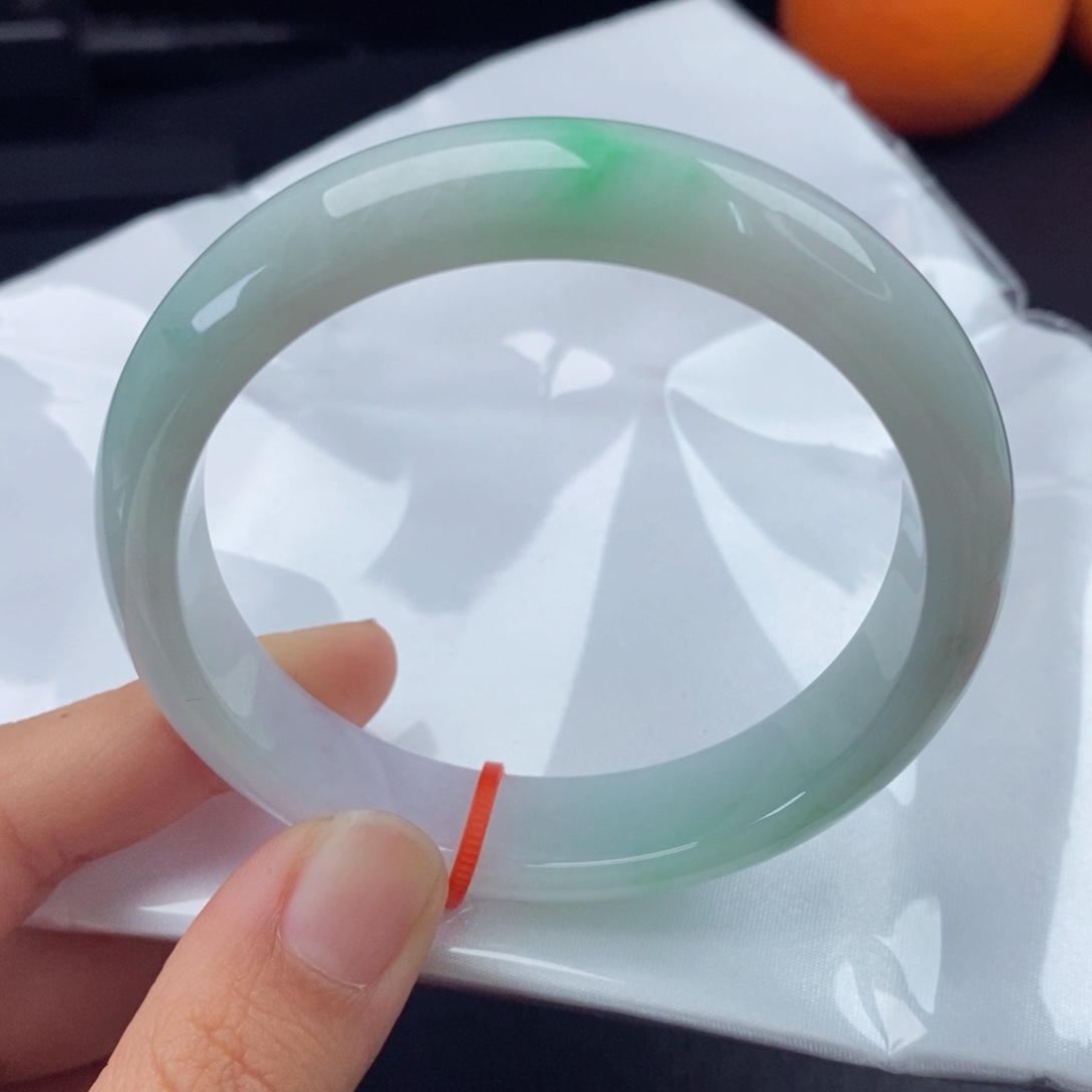 翡翠手镯未镶嵌5758正圈
